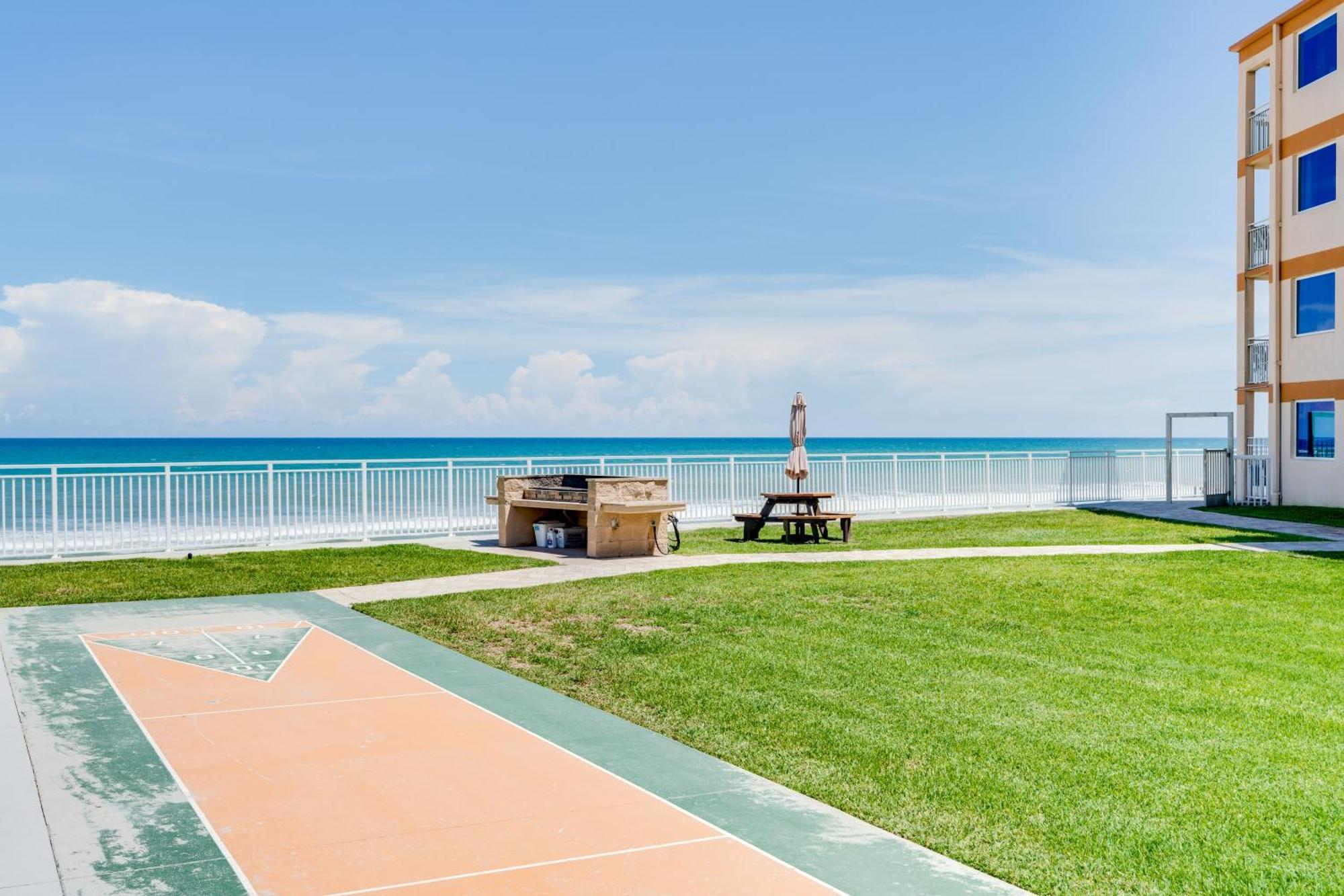 Paradise Beach Club - Ground Floor & Townhouses Satellite Beach Exterior photo